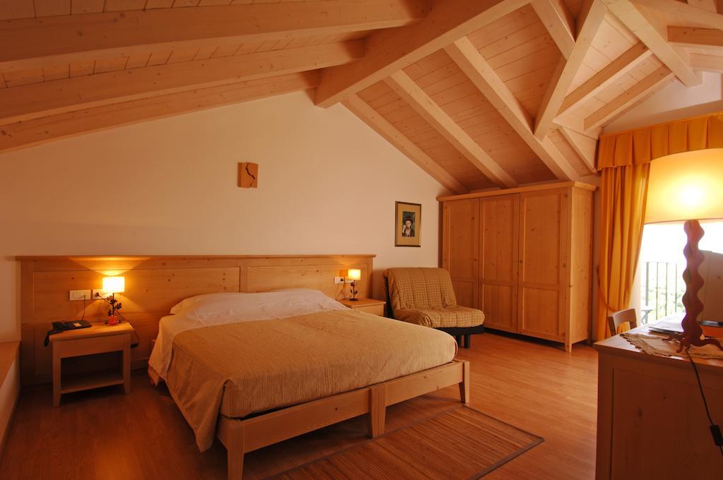 Agriturismo Maso Grener ลาวิส ห้อง รูปภาพ